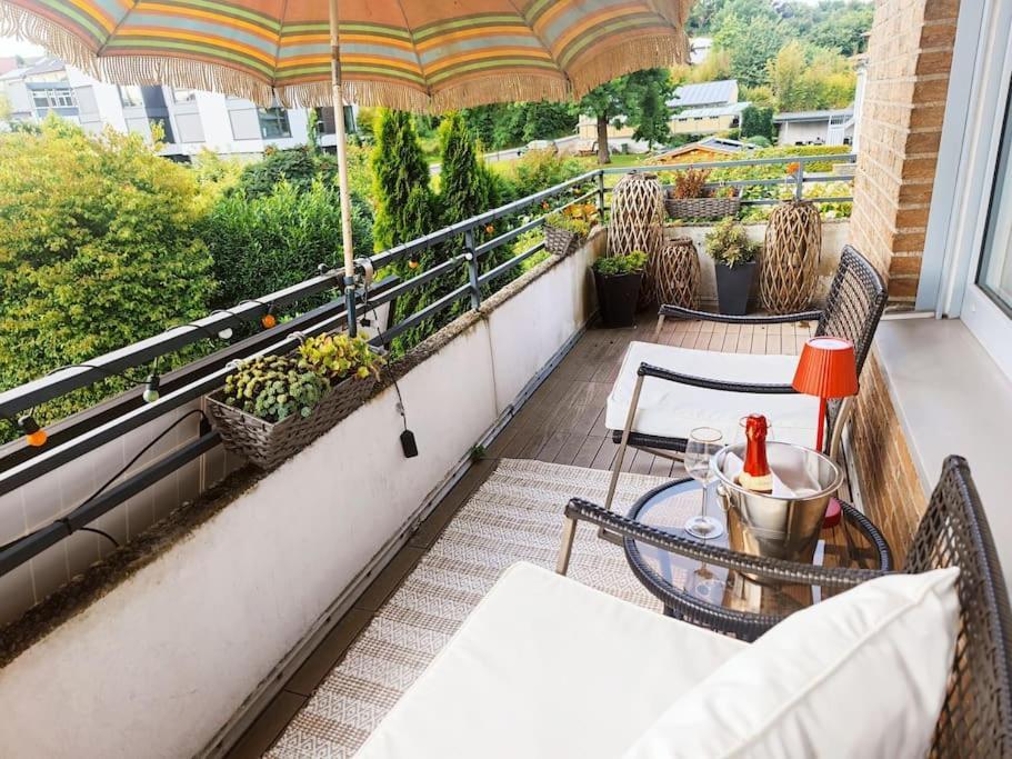 Wohnung Mit Direktem Seeblick Мёнезе Экстерьер фото