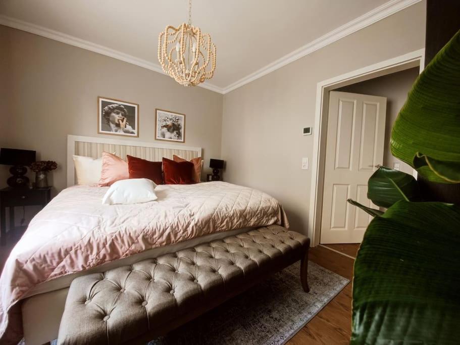 Wohnung Mit Direktem Seeblick Мёнезе Экстерьер фото